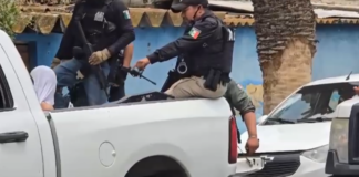 En cateo, localizan cadáver de mujer enterrado en domicilio de 5 Señores, hay 7 detenidos