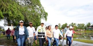 Continúa Salomón Jara recorriendo comunidades afectadas por “John”