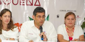 Impulsa Sedeco a personas productoras de café, miel y cacao a través de muestra comercial