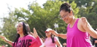 Arranca el mes rosa con el lema “Un paso adelante del cáncer de mama”