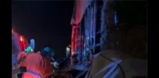 Grave mototaxista que chocó contra tracto camión estacionado