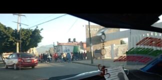 Nuevamente, normalistas retienen y saquean vehículos de transnacionales