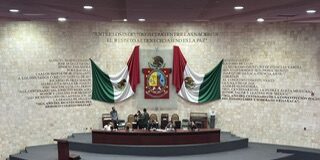 ¡Récord legislativo! En menos de 20 minutos aprueban diputados oaxaqueños reforma antiimpugnación