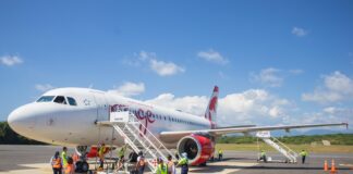 Llega primer vuelo de Air Canadá a Santa María Huatulco