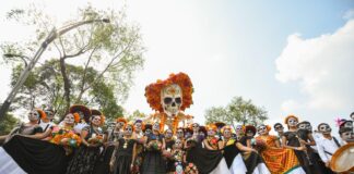 Deslumbra Oaxaca en Desfile del Día de Muertos en la CDMX