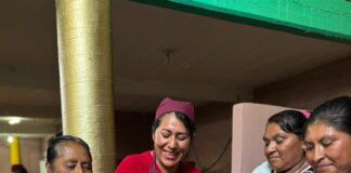 Capacita DIF Oaxaca a personas beneficiarias y comités sobre importancia de una correcta alimentación