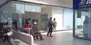 ¿Empleados bancarios, cómplices en los asaltos a cuentahabientes?