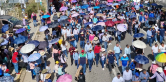 Marcha Sección 22 en el marco del Segundo informe del gobernador Salomón Jara