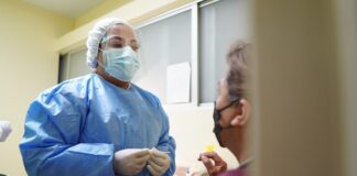 Exhorta SSO a vacunarse para prevenir neumonía en la población en riesgo