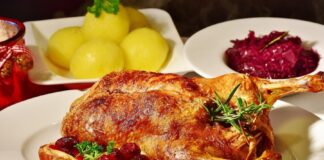 Recomienda SSO evitar excederse en cantidad de alimentos durante fiestas decembrinas