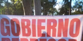 Repudian trabajadores despido masivo de mil 344 empleados del Gobierno de Oaxaca