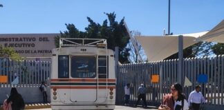 Pobladores de San Miguel Aloapam toman Ciudad Judicial