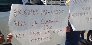 Pobladores de Textitlán demandan al IEEPO profesores para Secundaria Técnica