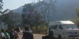 Mueren dos estudiantes de enfermería de Tuxtepec en choque carretero