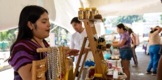 Cumple expectativas el Tianguis Violeta realizado en Oaxaca de Juárez