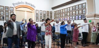 Ray Chagoya toma protesta a Agentes municipales y de policía