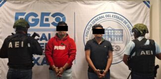 Presenta Fiscalía a Agente del Ministerio Público y comandante de la AEI involucrados en la desaparición de los jóvenes tlaxcaltecas