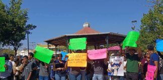 Estudiantes del Tecnológico de #Pochutla exigen justicia: “Nuestra lucha es por una educación sin corrupción”
