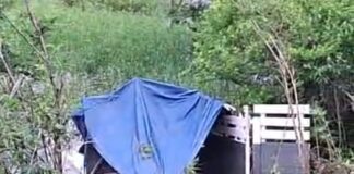 Vuelca transporte de personal en Loma Bonita; cuatro lesionados