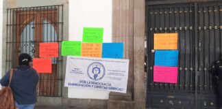 Trabajadores del sector salud en Oaxaca exigen mejores condiciones laborales y democracia sindical