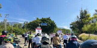 Promueve Policía Vial Estatal cultura de prevención y seguridad a motociclistas en la carretera Oaxaca-Ixtlán