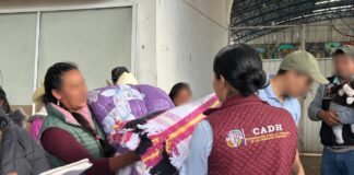 Coordina Gobierno de Oaxaca asistencia humanitaria a familias desplazadas de Santiago Yosondúa