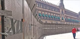 Blindan palacio nacional contra la Generación Z