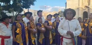 Reconoce profesorado de Telesecundaria del Istmo el apoyo de Marco Hernández para actividades educativas y culturales