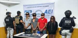Desarticulan punto de venta de drogas durante cateo, detienen a cuatro operadores, aseguran “cristal” y motocicletas: Fiscalía de Oaxaca