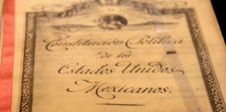 La erosión constitucional en México: el impacto riesgoso de las reformas populistas de Morena