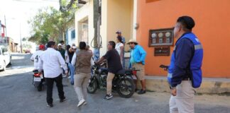 Retiran vecinos de La Cascada bloqueo en la zona